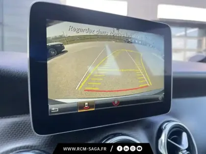 Photo 12 Mercedes GLA 200 Inspiration