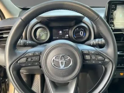 Photo 10 Toyota Yaris Hybride 1.5 HYBRID 116H DYNAMIC