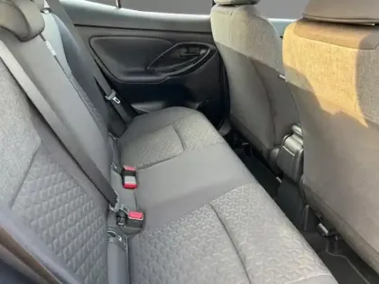 Photo 17 Toyota Yaris Hybride 1.5 HYBRID 116H DYNAMIC