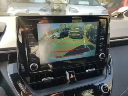 Photo 14 Toyota Corolla Hybride 122h Dynamic Business Beyond Zer