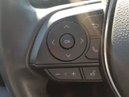 Photo 10 Toyota Corolla Hybride 122h Dynamic Business Beyond Zer