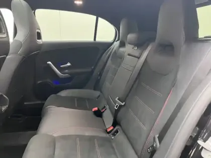 Photo 15 Mercedes Classe A 250 e Hybrid EQ AMG Line