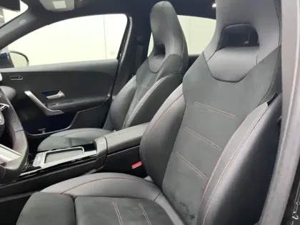 Photo 13 Mercedes Classe A 250 e Hybrid EQ AMG Line