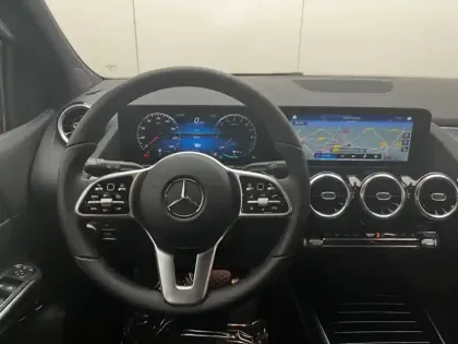 Photo 18 Mercedes Classe B Gén. III (W247) Ph1 Progressive Line Ed 5