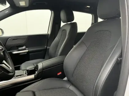 Photo 13 Mercedes Classe B Gén. III (W247) Ph1 Progressive Line Ed 5