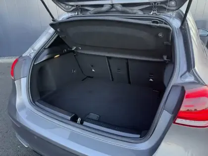 Photo 6 Mercedes Classe A 180 d AMG Line Berline / V1771