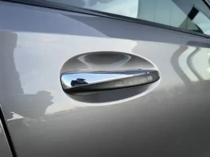 Photo 8 Mercedes Classe A 180 d AMG Line Berline / V1771