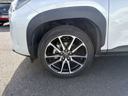 Photo 8 Toyota Yaris Hybride 1.5 HYBRID 116H GR SPORT 116 ch