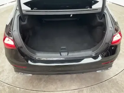 Photo 9 Mercedes Classe E Berline 220 d AMG Line