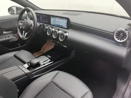 Photo 17 Mercedes Classe A 200 Progressive Line