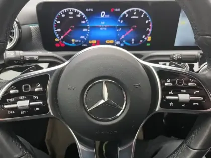 Photo 15 Mercedes Classe A 200 Progressive Line