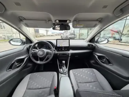 Photo 10 Toyota Yaris Hybride 116h Design Pack Confort 11