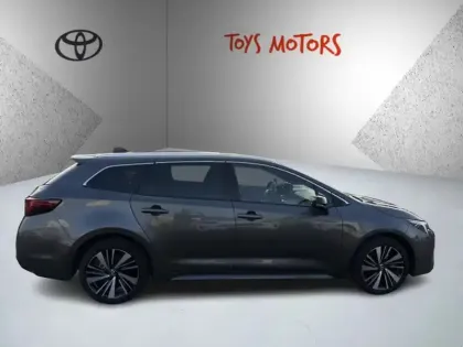 Photo 5 Toyota Corolla Hybride 1.8L 140h Design TS 140 CH D