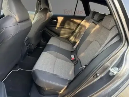 Photo 12 Toyota Corolla Hybride 1.8L 140h Design TS 140 CH D