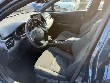 Photo 23 Toyota C-HR 1.8 Hybride 122 Design Ultimate