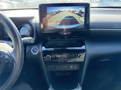 Photo 14 Toyota Yaris Hybride 1.5 HYBRID 116H DESIGN