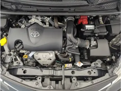 Photo 16 Toyota Yaris 110 VVT-i CVT Design Y20