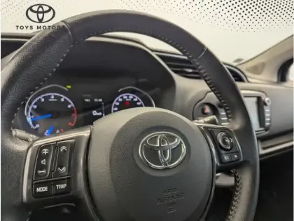 Photo 20 Toyota Yaris 110 VVT-i CVT Design Y20