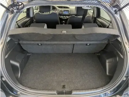 Photo 9 Toyota Yaris 110 VVT-i CVT Design Y20