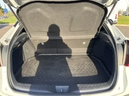 Photo 9 Toyota C-HR 2.0 Hybride 184 Edition