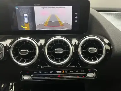 Photo 18 Mercedes GLA 200 Business Line