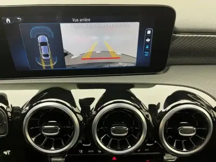 Photo 12 Mercedes Classe A 180 d Berline Business Line