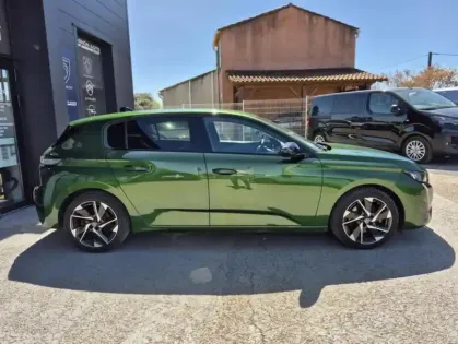 Photo 27 Peugeot 308 III BlueHDI 130 AUTO8 ALLURE