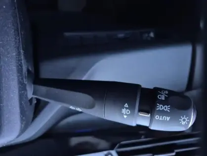 Photo 34 Peugeot 308 III BlueHDI 130 AUTO8 ALLURE
