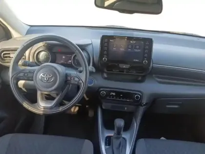 Photo 10 Toyota Yaris Gén. IV Ph1 Design 5