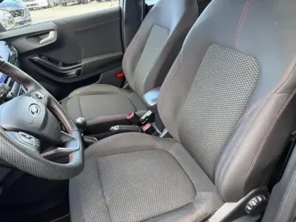 Photo 9 Ford Puma  1.0 EcoBoost 125ch mHEV ST-Line 6cv