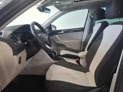 Photo 12 Volkswagen Tiguan Gén. II Ph2 Elegance 5