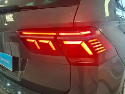 Photo 9 Volkswagen Tiguan Gén. II Ph2 Elegance 5