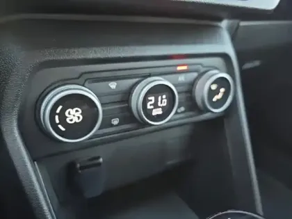 Photo 14 Dacia Sandero  1.0 TCe 90ch Stepway Expression