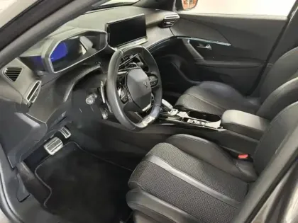 Photo 7 Peugeot 2008 Gén. II Ph1 NG GT 5