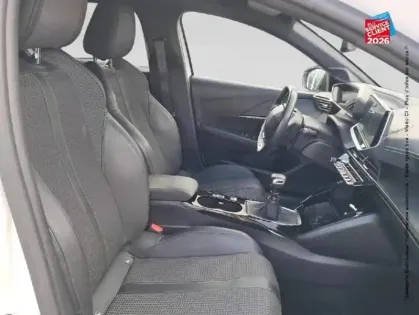 Photo 19 Peugeot 208  1.2 PureTech 100ch S&S GT Line