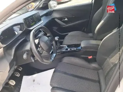 Photo 29 Peugeot 208  1.2 PureTech 100ch S&S GT Line