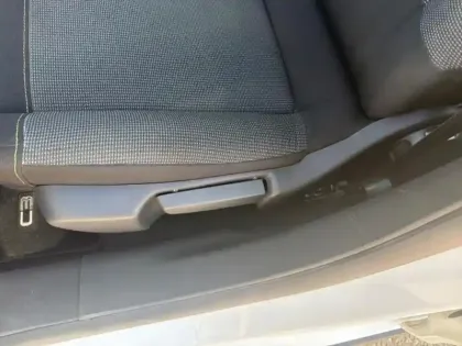 Photo 12 Citroën C3  1.5 BlueHDi 100ch S&S Feel E6.d