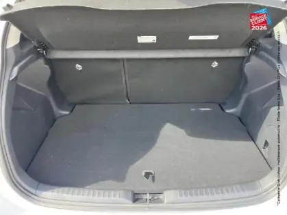 Photo 13 Toyota Yaris  116h Design 5p MY21