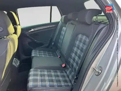 Photo 10 Volkswagen Golf Gén. VII Ph2 GTE 5