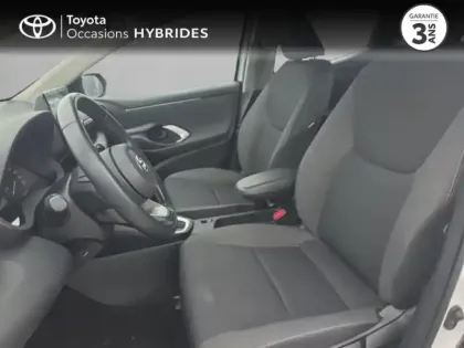 Photo 10 Toyota Yaris Gén. IV Ph1 Dynamic 5