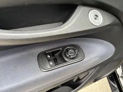 Photo 14 Fiat 500  e 118ch France Edition