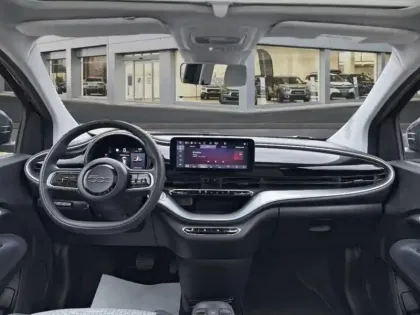 Photo 7 Fiat 500  e 118ch France Edition