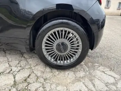 Photo 10 Fiat 500  e 118ch France Edition