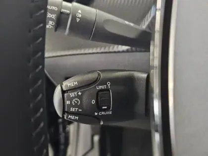 Photo 8 Peugeot 208 Gén. II Ph2 Allure 5