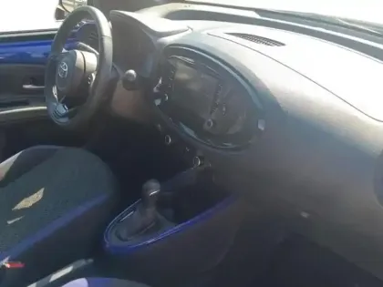 Photo 8 Toyota Aygo  X 1.0 VVT-i 72ch Design S-CVT MY24