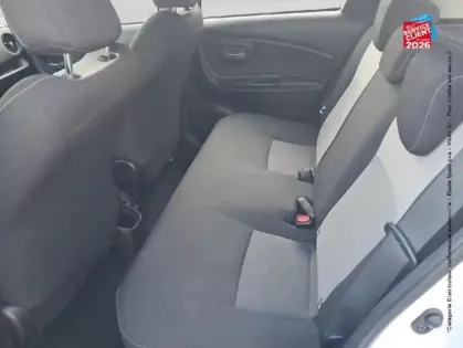 Photo 10 Toyota Yaris  100h Dynamic 5p MY19