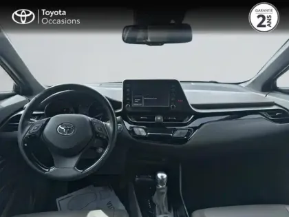 Photo 7 Toyota C-HR  122h Distinctive 2WD E-CVT MY22