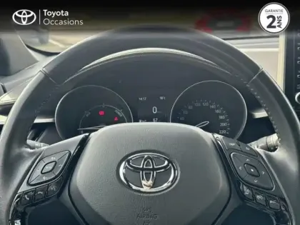 Photo 12 Toyota C-HR  122h Distinctive 2WD E-CVT MY22