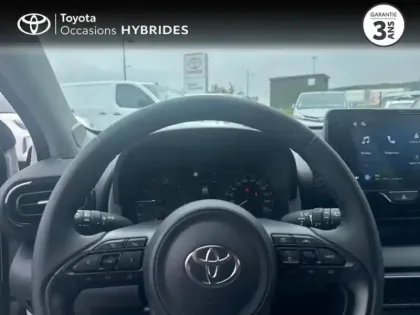 Photo 12 Toyota Yaris  116h Dynamic 5p MY25