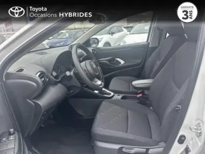 Photo 10 Toyota Yaris  116h Dynamic 5p MY25